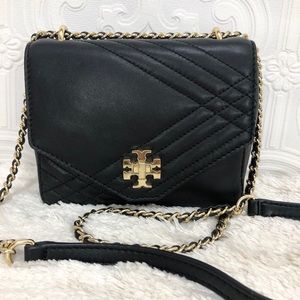 🌸OFFERS?🌸Tory Burch Pebbled Leather Crossbody